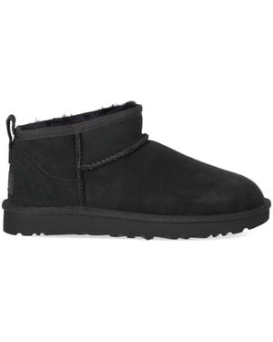 UGG Classic Ultra Mini Boot - Black
