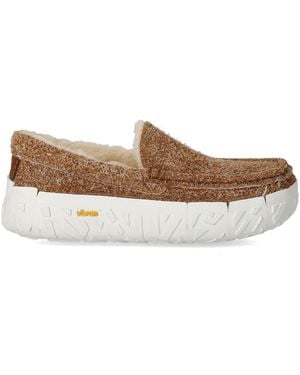 UGG Mocassino Ascot Vibram Wrap Tech Chesnut - Marrone