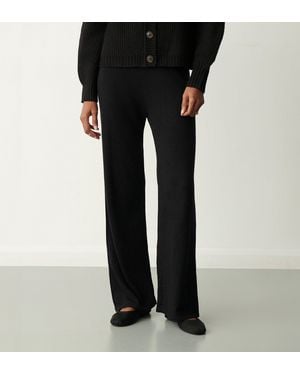 Finery London Nesta Knitted Pant - Black