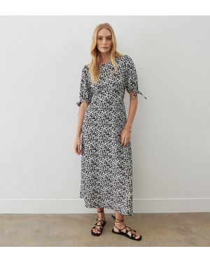 Finery UK Elena Crepe Midi Dress - Grey
