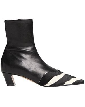 KHAITE Nevada Ankle Stretch Boot In Black And White