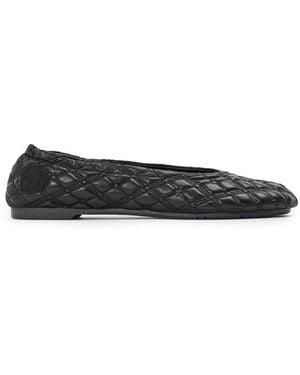 Burberry Ballet Court Shoes - Black
