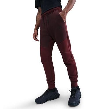 Nike Tech Fleece Joggers - Red
