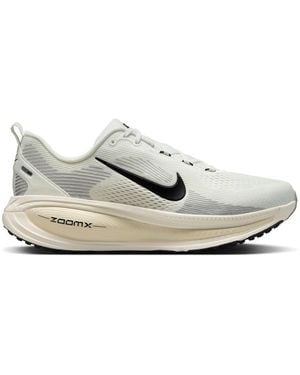 Nike Vomero 18 Running Shoes - White