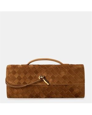 Bottega Veneta Andiamo Clutch - Brown