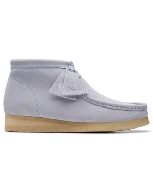Clarks Wallabee Suede Flat Ankle Boot - Grey