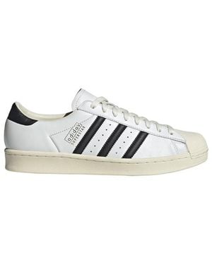 adidas gazelle silver green womens Adidas 3-Stripes Cushioned Crew Socks White 2 Pairs  Official Celtic Store