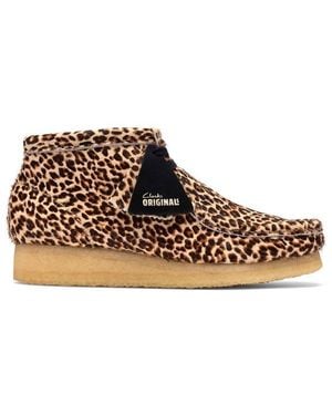 Clarks Leopard Print Wallabee Boot - Brown