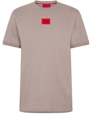 HUGO Diragolino Contemporary T-Shirt With Logo Detail - Pink