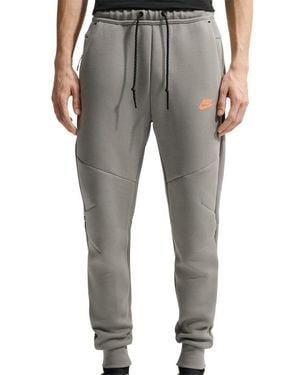 Nike Tech Fleece Uomo - Grigio