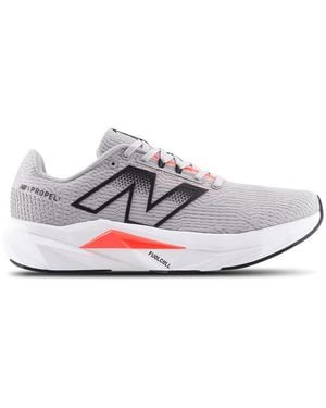 New Balance Fuelcell Propelv5 Scarpe - Grigio