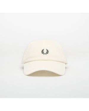 Fred Perry Pet Pique Classic Cap Ecru/ Grassroots - Wit