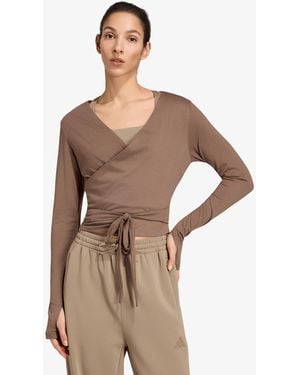 adidas T-Shirt Adidas 3-Stripes Studio Soft Ballet Wrap Top Earth Strata/ Glow - Braun
