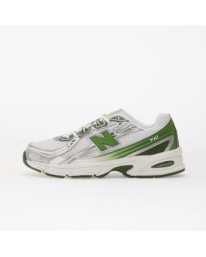 New Balance Sneakers 740 Eur - Grün