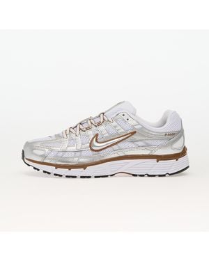 Nike Sneakers W P-6000/ Mtlc-Lt British Tan-Sail Eur - Wit