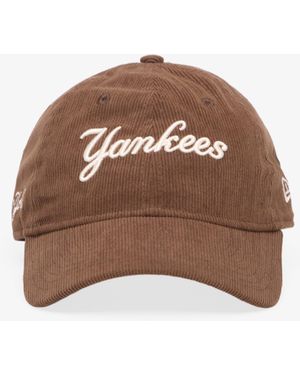 KTZ Tappo 9Twenty Mlb Cord Script New York Yankees - Marrone
