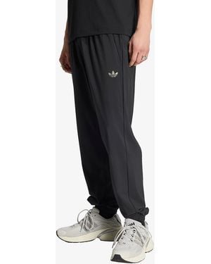 adidas Originals Pants Adidas Tech Trefoil Essentials Track Pant - Black
