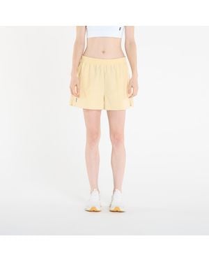 On Shoes Focus Shorts - Natural