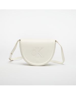 Calvin Klein Bold Ck Saddle Crossbody - Weiß