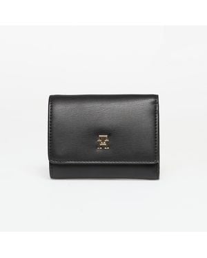 Tommy Hilfiger Th Monogram Flap Trifold Wallet - Zwart