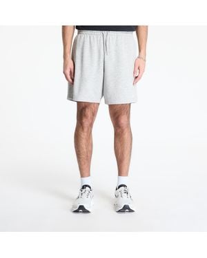 New Balance Shorts French Terry Short - Weiß