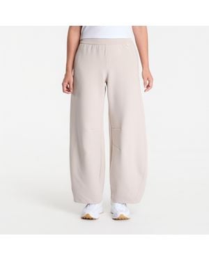 Nike Sweatbroeken 24.7 Impossiblysoft High-Waisted Wide-Leg Pants Cream Ii/ Sail/ College - Roze