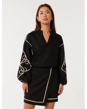 Forever New Claude Appliqué-Detail Top - Black