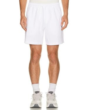 Vuori Crosscourt Pro Unlined 7 Short - White