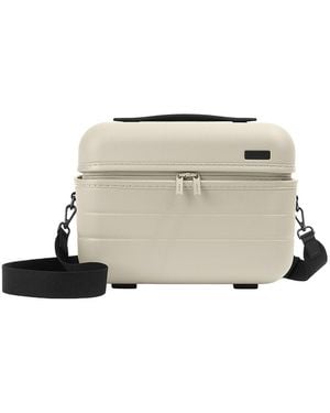 AWAY Train Case - Natural