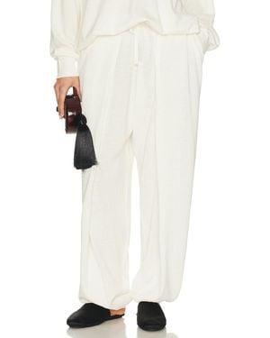 Helsa Dalisay Knit Pant - White