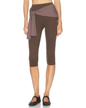 NikeSKIMS Matte 17 Crop Legging - Brown