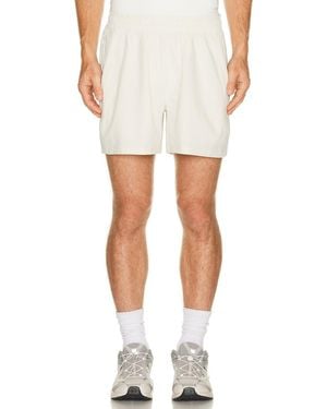 lululemon Pace Breaker Short 5 - White