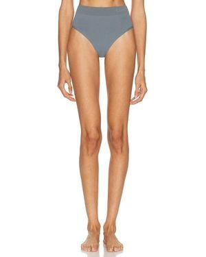 LDMA High Sculpt Seamless Thong - Blue