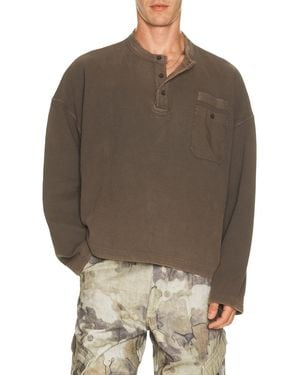 Represent Henley Sweatshirt - Brown