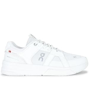 On Shoes The Roger Clubhouse Pro 2 - White