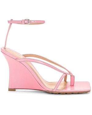 Bottega Veneta Stretch Ankle Strap Wedge Sandal - Pink