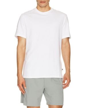 On Shoes Focus-T - White