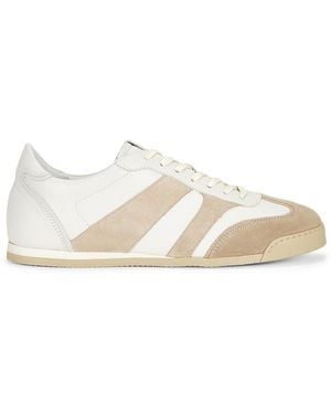 Collegium Pillar Pista - White