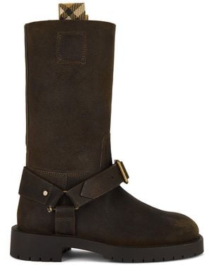 Burberry Saddle Boot - Black