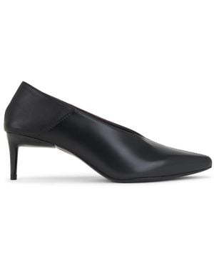 St. Agni Classic Fold Heel - Black