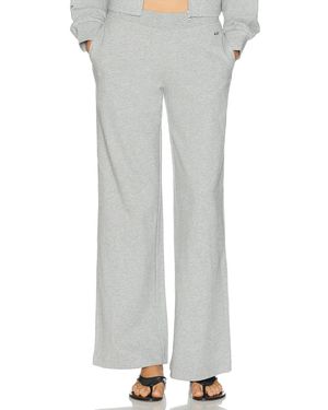 437 The Off-Duty Pant - Gray