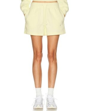Nike Mid Rise 4 Short - Yellow
