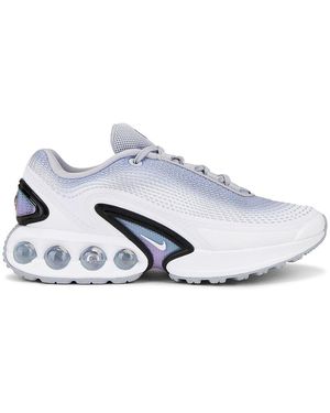 Nike Air Max Dn Premium Sneaker - White