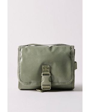 CALPAK Terra Hanging Toiletry Bag - Green