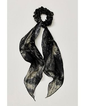 Free People Amber Pony Scarf - Black