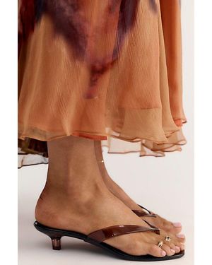 Matisse Spritz Jelly Thong Sandals By - Brown