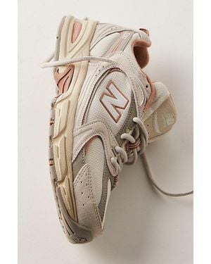 New Balance 530 Sneakers - Natural