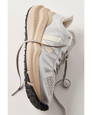 Veja Condor 3 Advanced Trainers - Natural