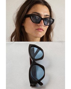 Free People Linda Classic Cat Eye Polarized Sunglasses - Brown