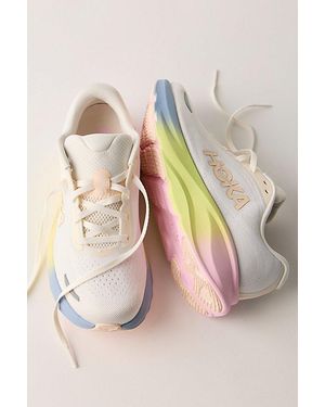 Hoka One One Hoka Rincon 5 Sneakers - Pink
